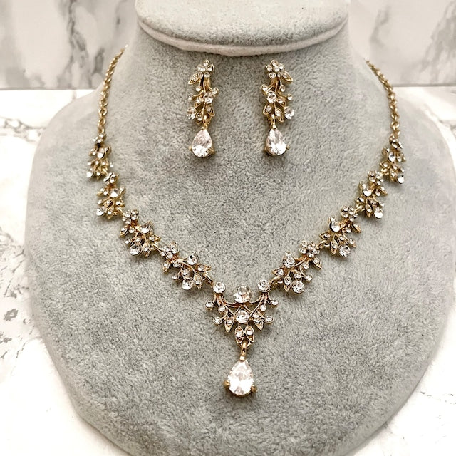 ange gold ビジューブライダルネックレス&ピアスセット【結婚式 アクセサリーセット】