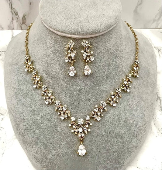 ange gold ビジューブライダルネックレス&ピアスセット【結婚式 アクセサリーセット】