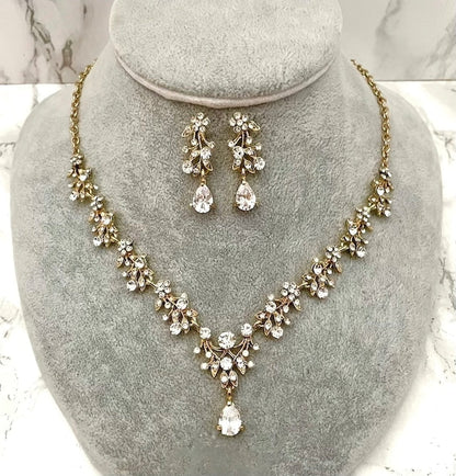 ange gold ビジューブライダルネックレス&ピアスセット【結婚式 アクセサリーセット】