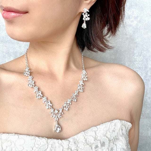 ange silverビジューブライダルネックレス&ピアスセット 【結婚式 アクセサリーセット】