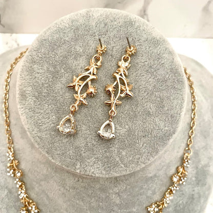 jouer goldビジューブライダルネックレス&ピアスセット【結婚式 アクセサリーセット】