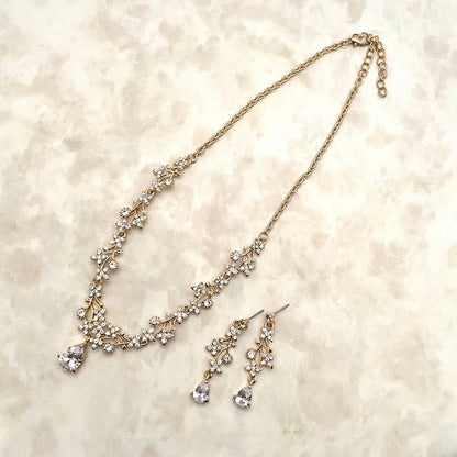 jouer goldビジューブライダルネックレス&ピアスセット【結婚式 アクセサリーセット】