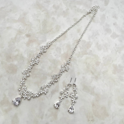 jouer silverビジューブライダルネックレス&ピアスセット 【結婚式 アクセサリーセット】