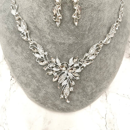 vif silver ビジューブライダルネックレス&ピアスset 【結婚式 アクセサリーセット】