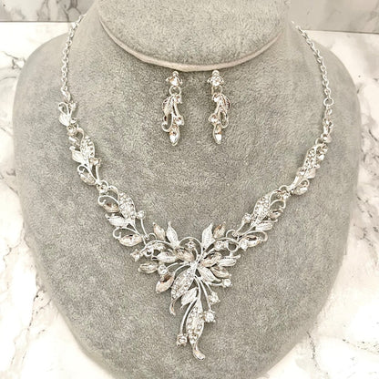 vif silver ビジューブライダルネックレス&ピアスset 【結婚式 アクセサリーセット】