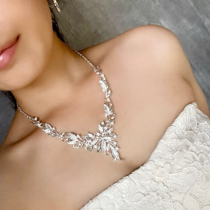 vif silver ビジューブライダルネックレス&ピアスset 【結婚式 アクセサリーセット】