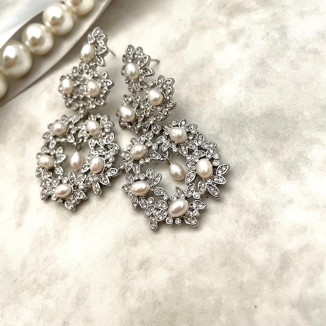 【ピアス・イヤリング】Anne パールブライダルピアス 【結婚式 ピアス イヤリング】