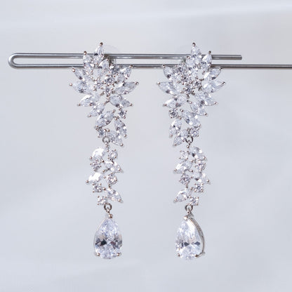 【ピアス】ジルコニア ビジュー ウェディング ブライダルピアス p9 【結婚式 ピアス イヤリング】