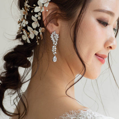 【イヤリング】ジルコニア ビジュー ウェディング ブライダルイヤリング p9 【結婚式 ピアス イヤリング】