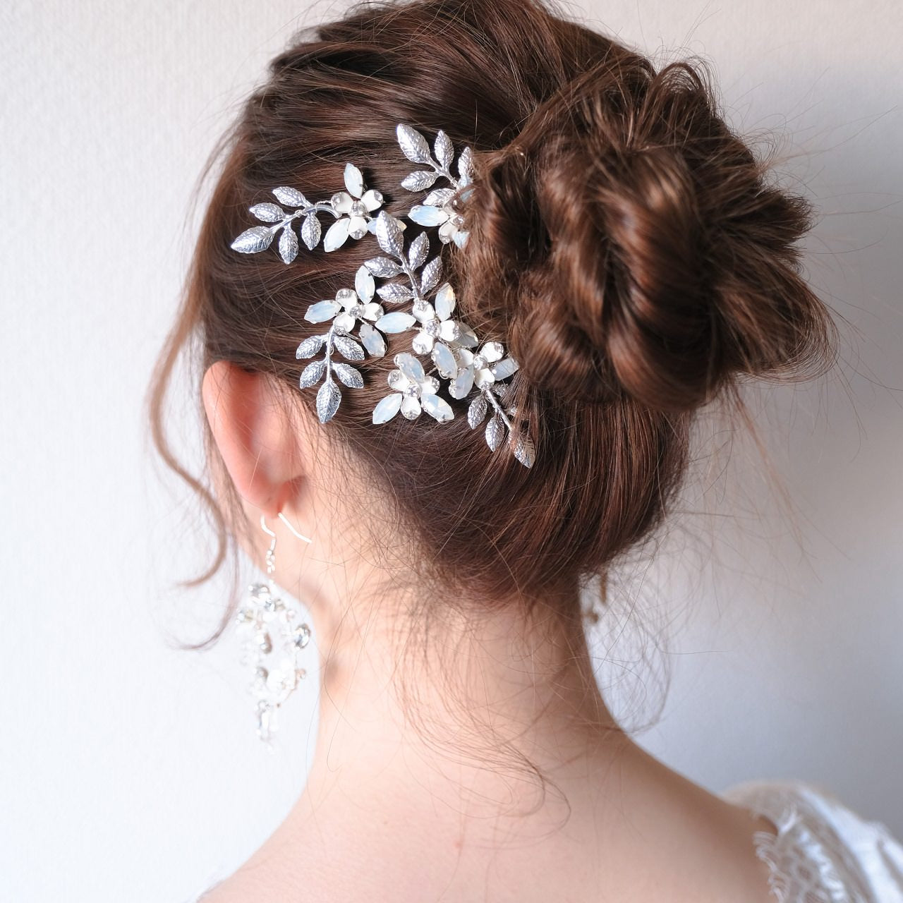 (4点セット) ブライダルヘッドドレス フラワー リーフ ヘッドコーム ピン【シルバー】p10 【結婚式　ヘアアクセサリー】