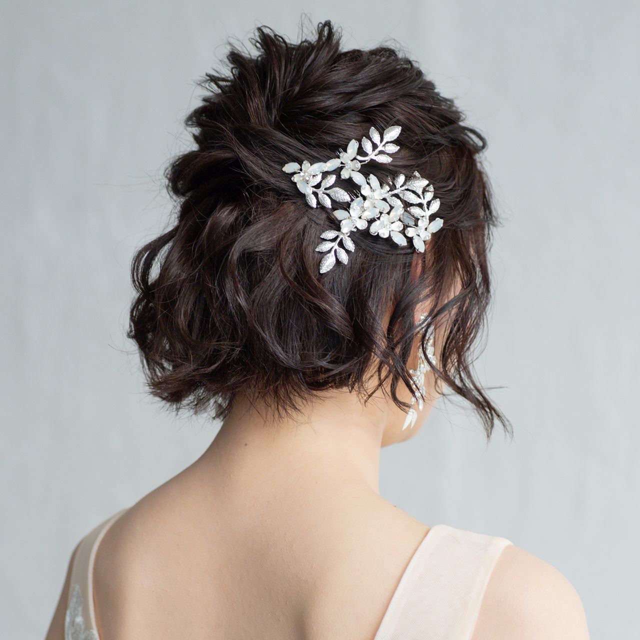 (4点セット) ブライダルヘッドドレス フラワー リーフ ヘッドコーム ピン【シルバー】p10 【結婚式　ヘアアクセサリー】