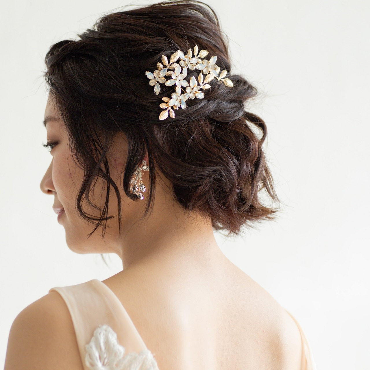 (4点セット) ブライダルヘッドドレス フラワー リーフ ヘッドコーム ピン【ゴールド】p11 【結婚式 ヘアアクセサリー】