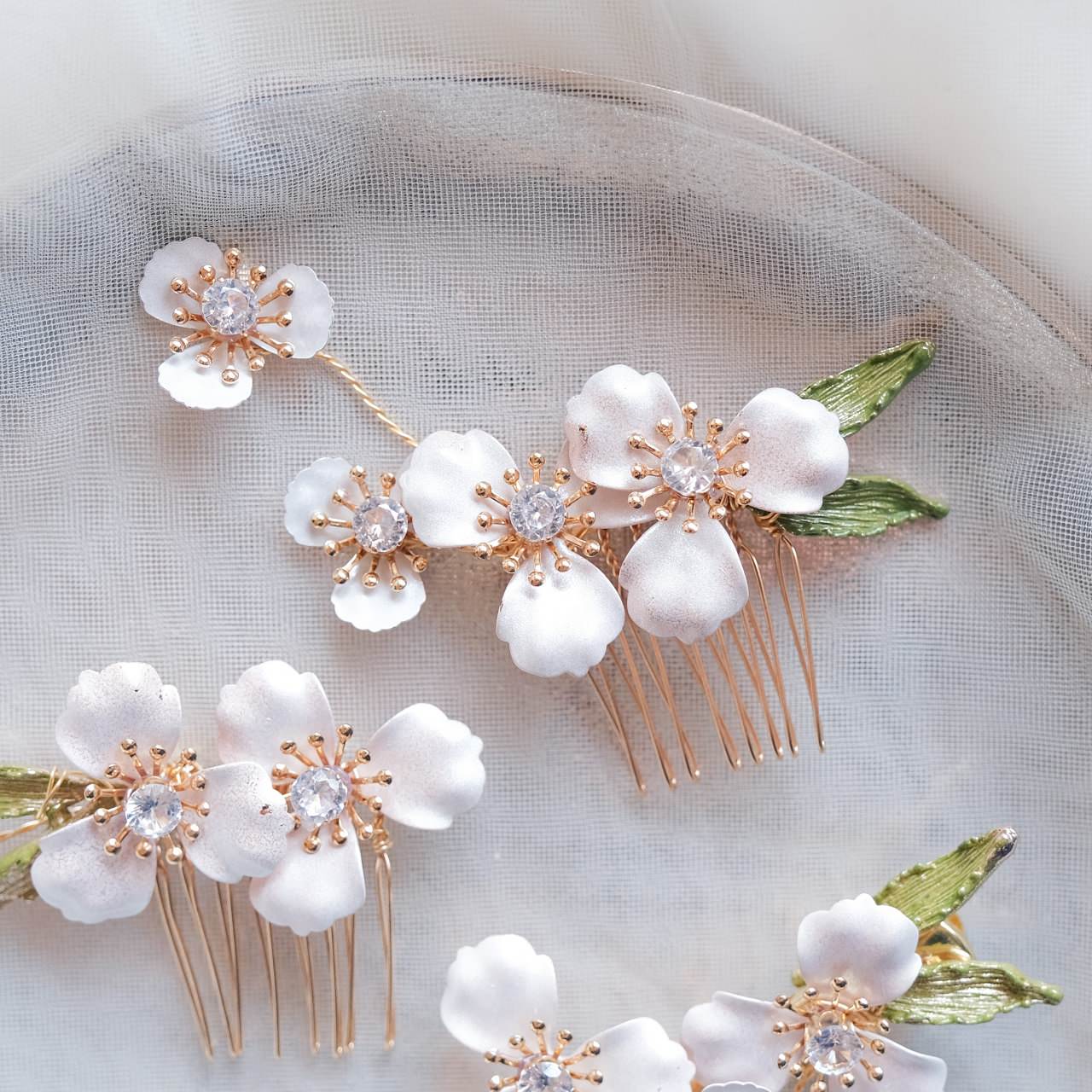 (3点セット) ブライダルヘッドドレス フラワー ピン パール ゴールド p12 【結婚式 ヘアアクセサリー】