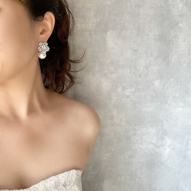 【ピアス・イヤリング】flocon ジルコニアブライダルピアス 【結婚式 ピアス イヤリング】