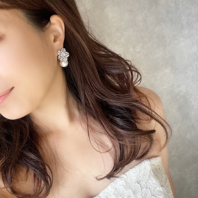 【ピアス・イヤリング】flocon ジルコニアブライダルピアス 【結婚式 ピアス イヤリング】