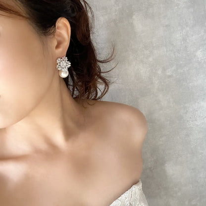【ピアス・イヤリング】flocon ジルコニアブライダルピアス 【結婚式 ピアス イヤリング】