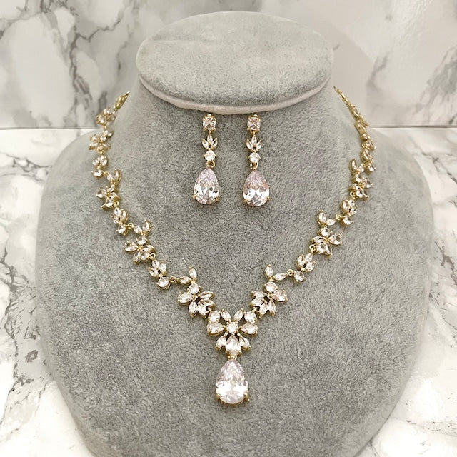 juri yellowgold ジルコニア ネックレス&ピアスセット 【結婚式 アクセサリーセット】