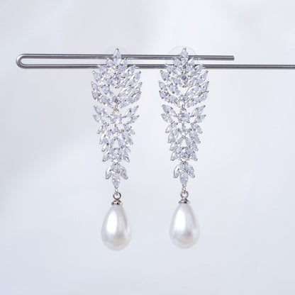 【ピアス】ジルコニア ビジュー パール ウェディング ブライダルピアス p13 【結婚式 ピアス イヤリング】