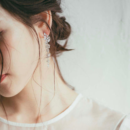 【イヤリング】ジルコニア ビジュー ウェディング ブライダルイヤリング p19 【結婚式 ピアス イヤリング】