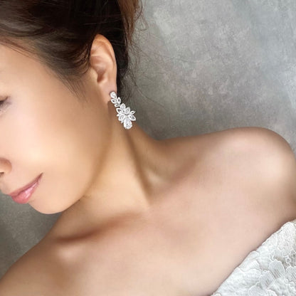 【ピアス・イヤリング】miroir ジルコニアブライダルピアス 【結婚式 ピアス イヤリング】