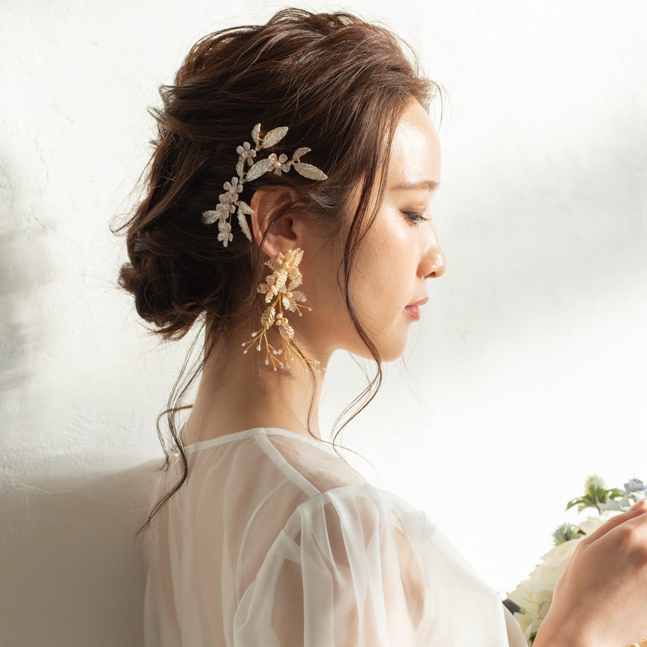 (3点セット) ブライダルヘッドドレス フラワー リーフ ヘッドコーム ピン ゴールド p25 【結婚式 ヘアアクセサリー】