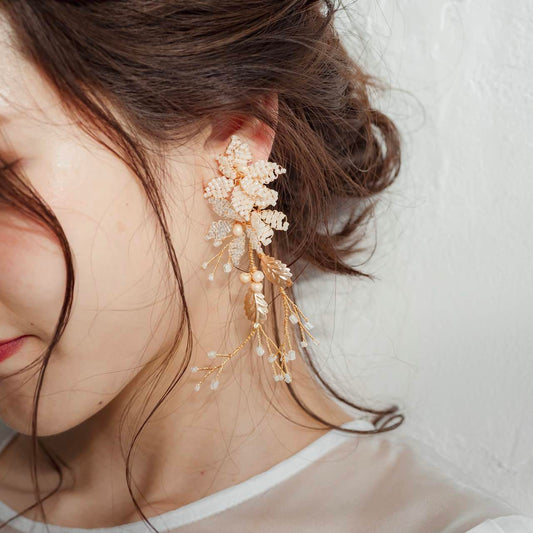 【イヤリング】ブライダルイヤリング 小枝イヤリング ビーズ ゴールド p27 【結婚式 ピアス イヤリング】