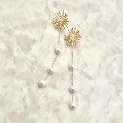 【ピアス・イヤリング】オリジナル商品 / larmeゴールドパールピアス 【結婚式 ピアス イヤリング】