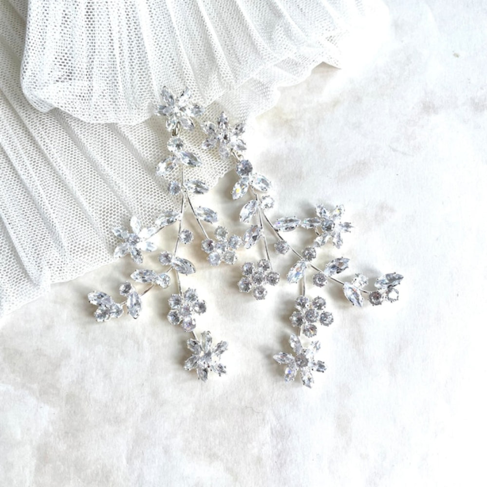 【ピアス・イヤリング】astre ジルコニアブライダルピアス 【結婚式 ピアス イヤリング】