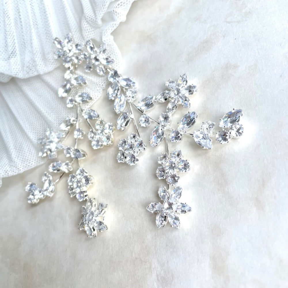 【ピアス・イヤリング】astre ジルコニアブライダルピアス 【結婚式 ピアス イヤリング】