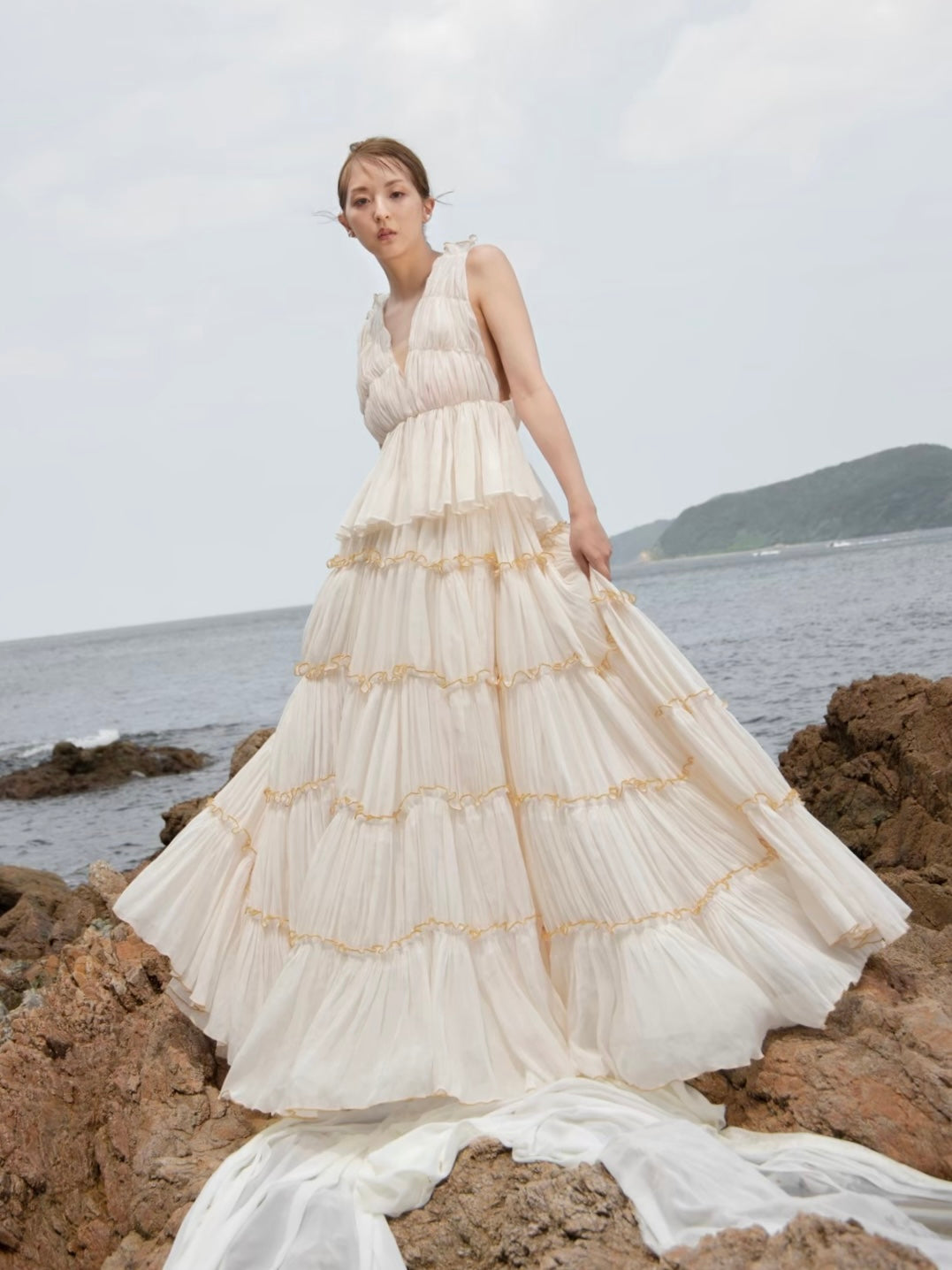 ティアードドレス【ウェディングドレス オーダー レンタル】