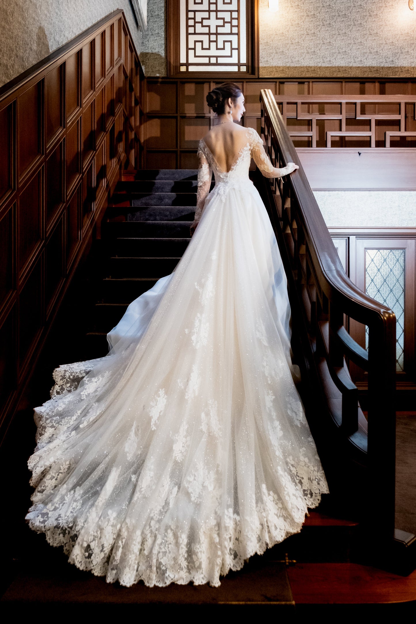 ホワイトリー CB-125【ウェディングドレスレンタル】