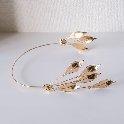 【イヤリング付き】 ブライダルヘッドドレス ホーンクラウン 小枝ヘッドドレス リーフ ゴールド q6 【結婚式 ヘアアクセサリー】