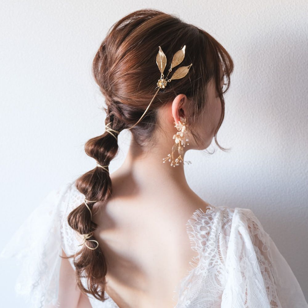 【イヤリング付き】 ブライダルヘッドドレス ホーンクラウン 小枝ヘッドドレス リーフ ゴールド q6 【結婚式 ヘアアクセサリー】