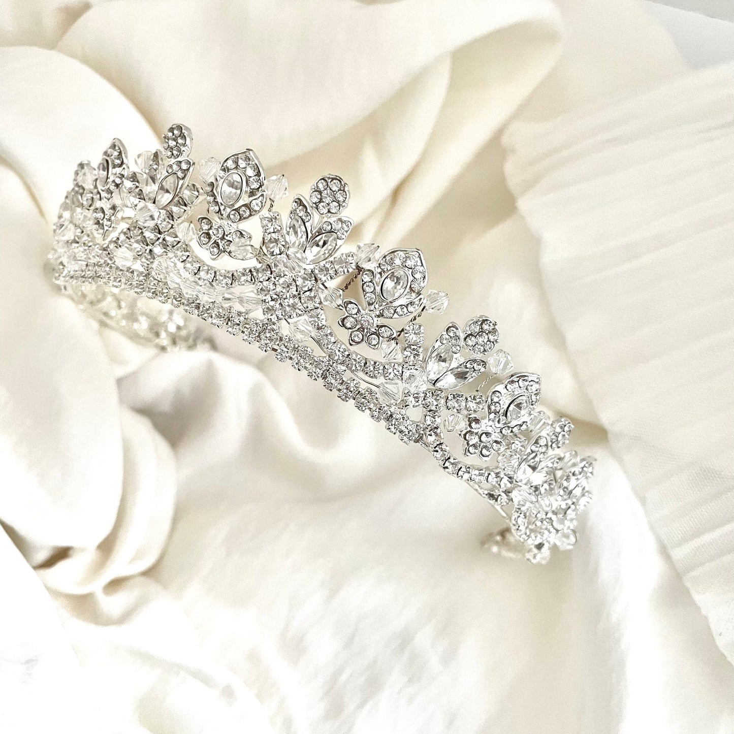 【レンタル3泊4日】アイボリーアンドコー アレクサンドラ ティアラ(Ivory&Co./Alexandra tiara)【結婚式　ヘアアクセサリー　レンタル】