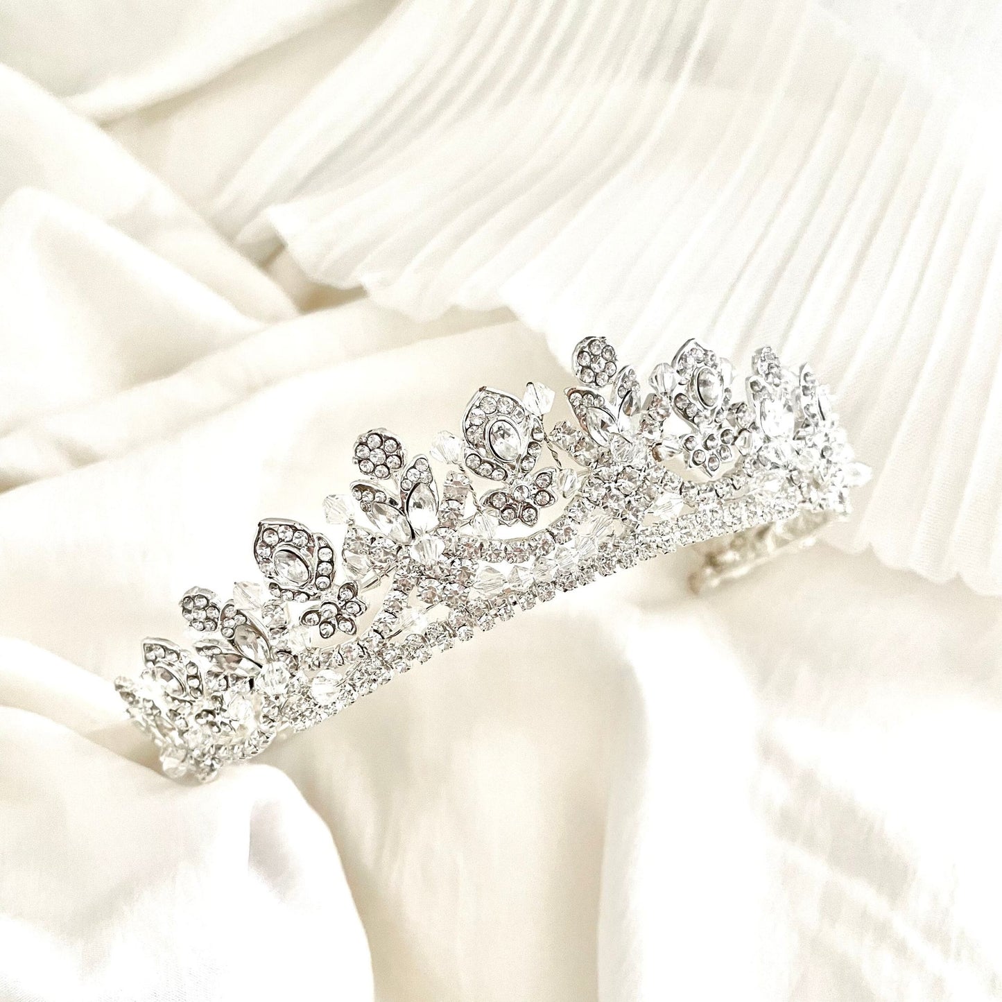 【レンタル3泊4日】アイボリーアンドコー アレクサンドラ ティアラ(Ivory&Co./Alexandra tiara)【結婚式　ヘアアクセサリー　レンタル】