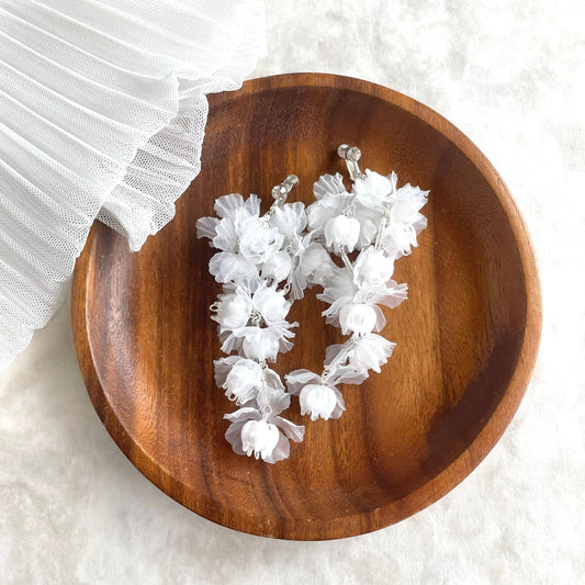 mou ウェデイング大ぶりふわふわイヤリング【結婚式 ピアス イヤリング】