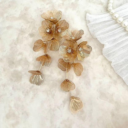 【ピアス】coron ウェディングフラワーピアス【結婚式 ピアス イヤリング】