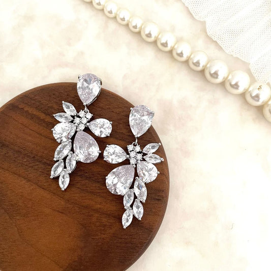 【ピアス】rira ブラダイルジルコニアピアス【結婚式 ピアス イヤリング】