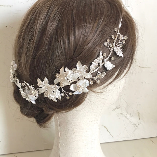 【ヘッドドレス】pearl silver リボンカチューシャ【結婚式　ヘアアクセサリー】