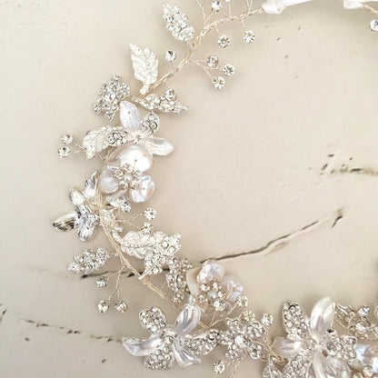 【ヘッドドレス】pearl silver リボンカチューシャ【結婚式 ヘアアクセサリー】