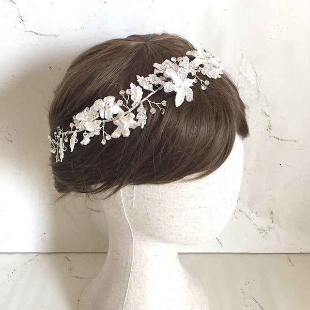 【ヘッドドレス】pearl silver リボンカチューシャ【結婚式　ヘアアクセサリー】