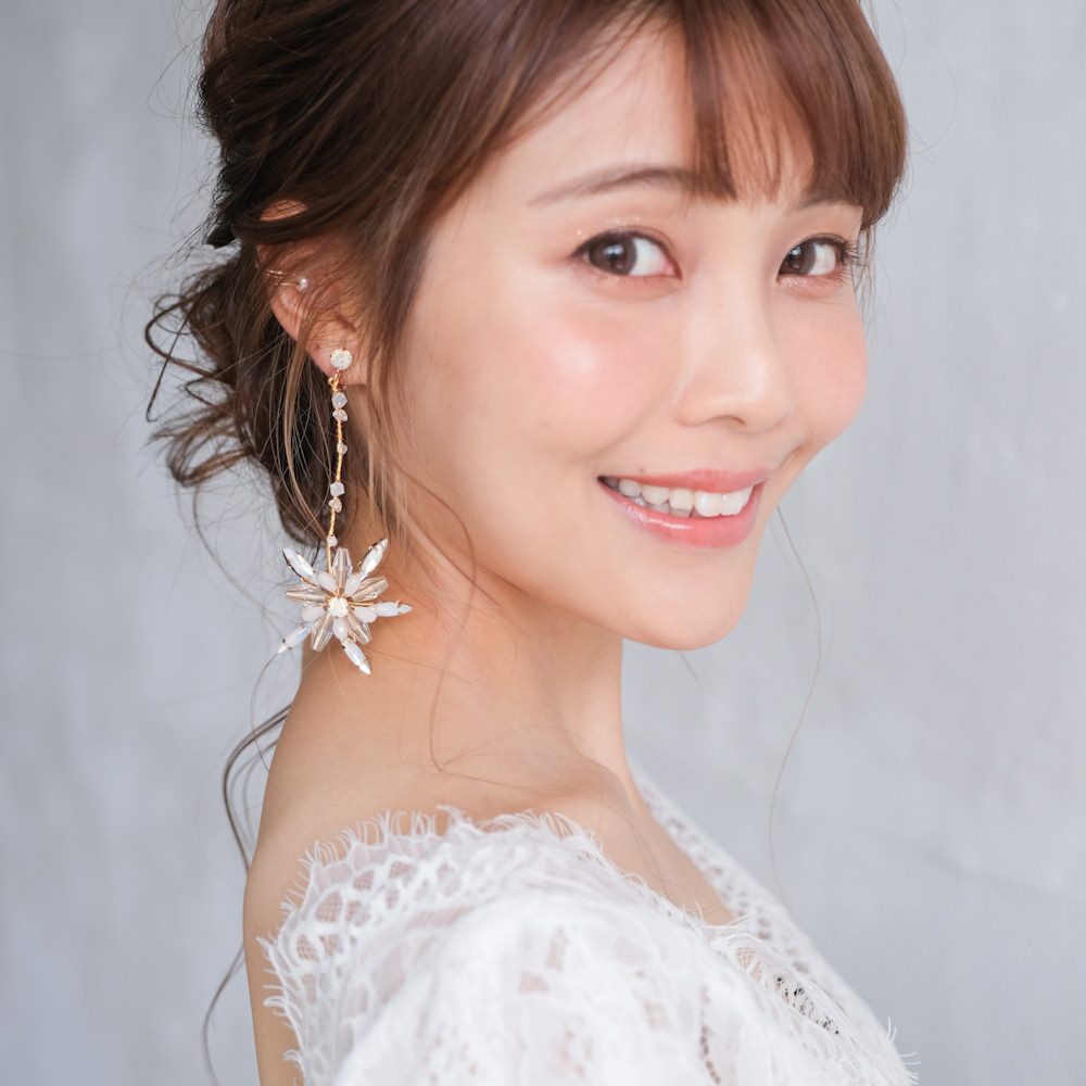 【イヤリング】ブライダルイヤリング 小枝イヤリング ビーズ ゴールド q61 【結婚式 ピアス イヤリング】