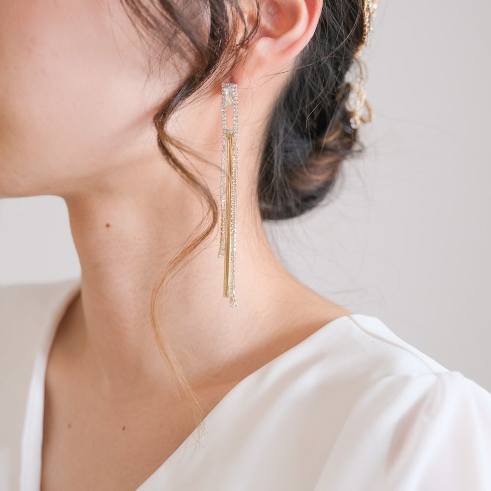 【ピアス】ブライダルピアス ラインピアス ビジュー ゴールド q9 【結婚式 ピアス イヤリング】