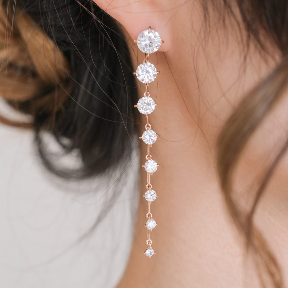 【ピアス】ブライダルピアス ジルコニア ラインピアス ゴールド q11 【結婚式 ピアス イヤリング】