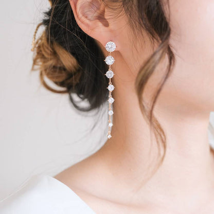 【ピアス】ブライダルピアス ジルコニア ラインピアス ゴールド q11 【結婚式 ピアス イヤリング】