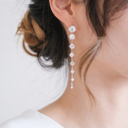 【ピアス】ブライダルピアス ジルコニア ラインピアス シルバー q12 【結婚式 ピアス イヤリング】