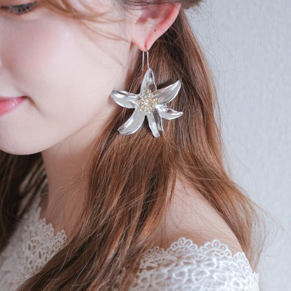 【ピアス】ブライダルピアス アンティークフラワーピアス シルバーゴールド q15 【結婚式 ピアス イヤリング】