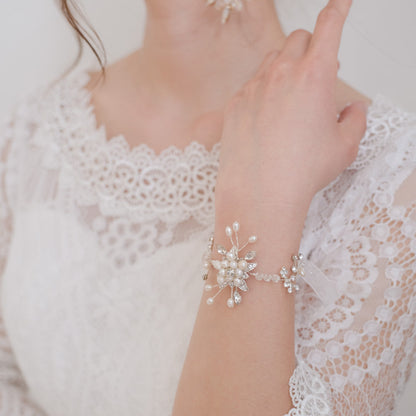 ブライダルブレスレット 小枝ブレスレット ビジュー シルバー q23 【結婚式 ブレスレット】