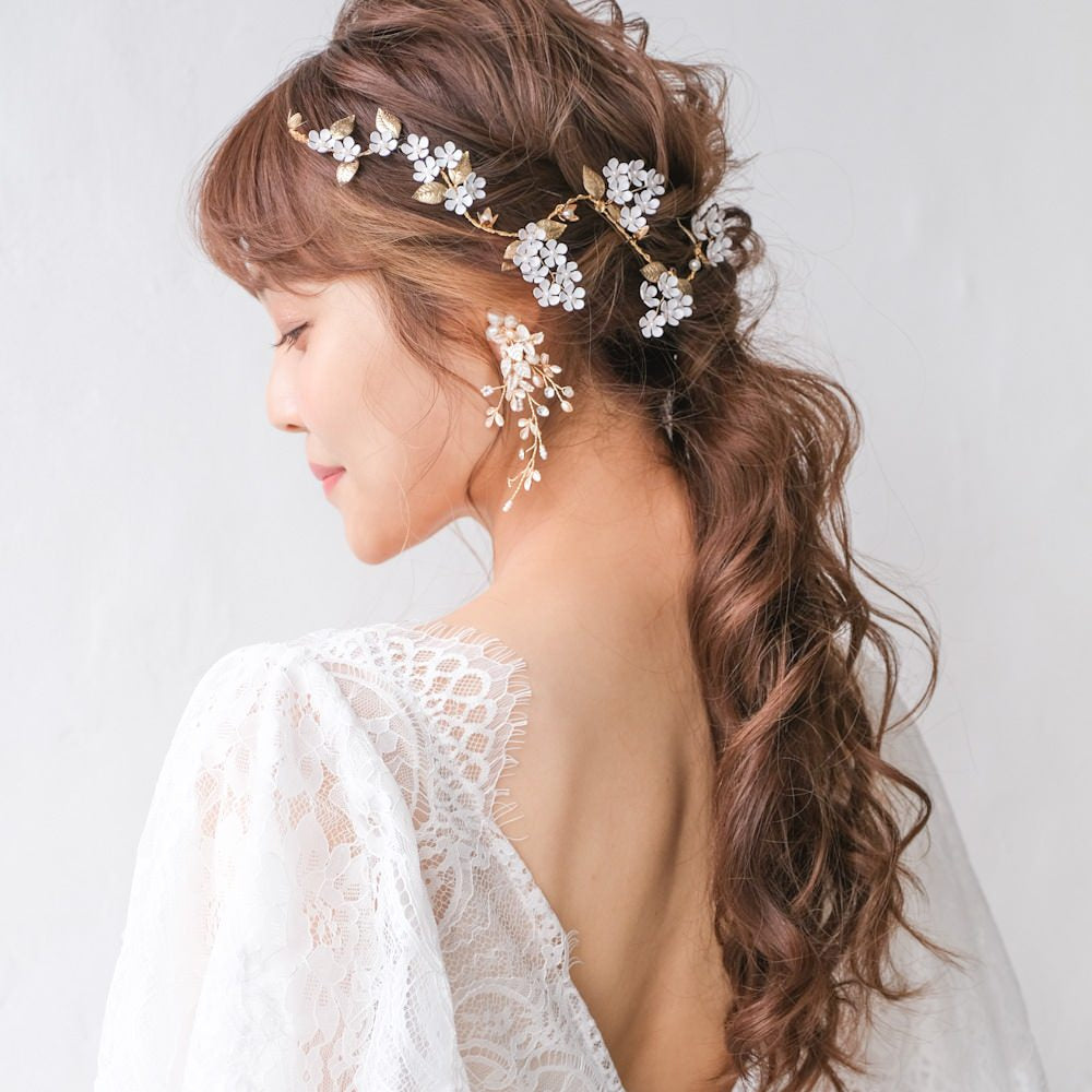 ブライダルヘッドドレス フラワー パール ゴールド 小枝カチューシャ q29 【結婚式　ヘアアクセサリー】