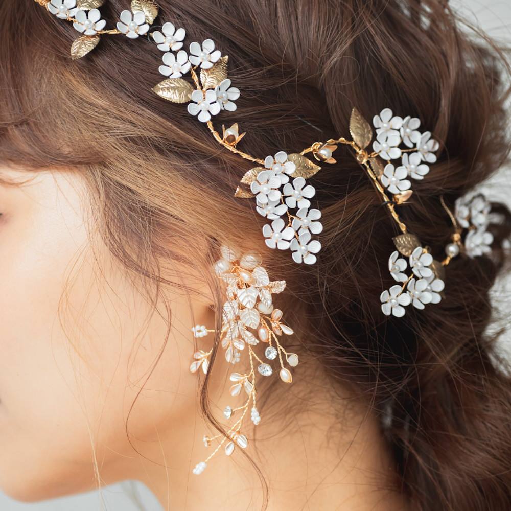 ブライダルヘッドドレス フラワー パール ゴールド 小枝カチューシャ q29 【結婚式　ヘアアクセサリー】